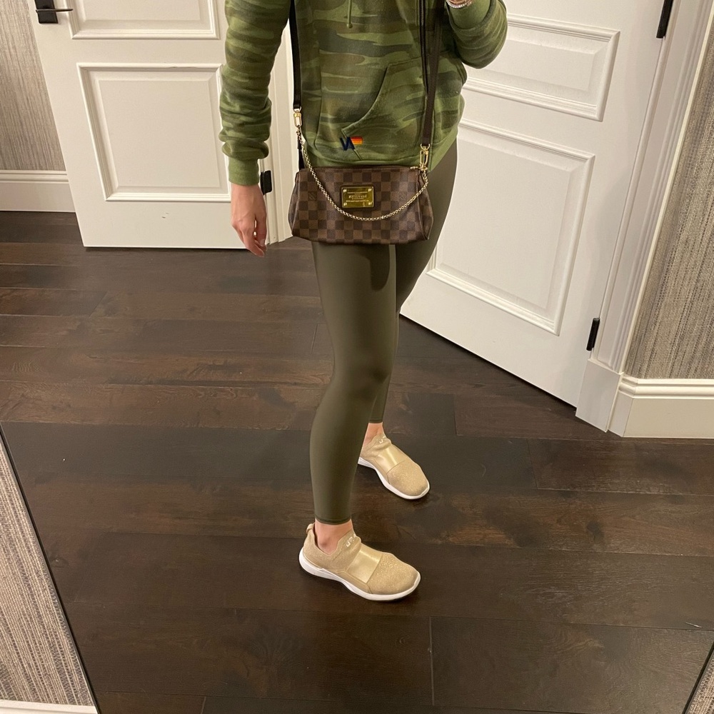 Louis Vuitton Crossbody